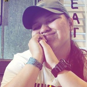 Meet your Posher, Michaela